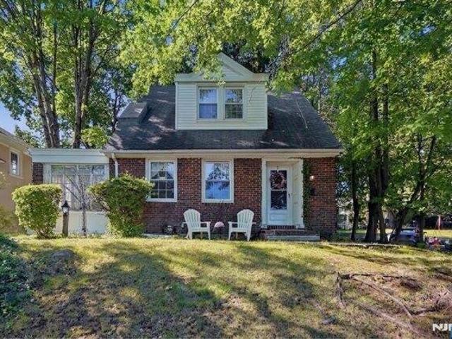House for sale in River Edge, Bergen County