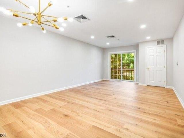 Condo for sale in Powder Mill Condominiums, Riverdale
