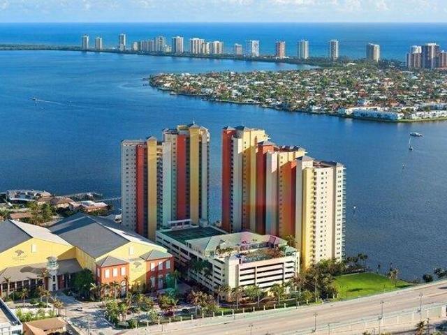 Condo for sale in Riviera Beach, Florida
