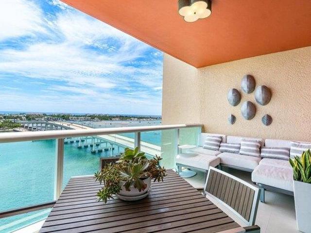 Condo for sale in Riviera Beach, Florida