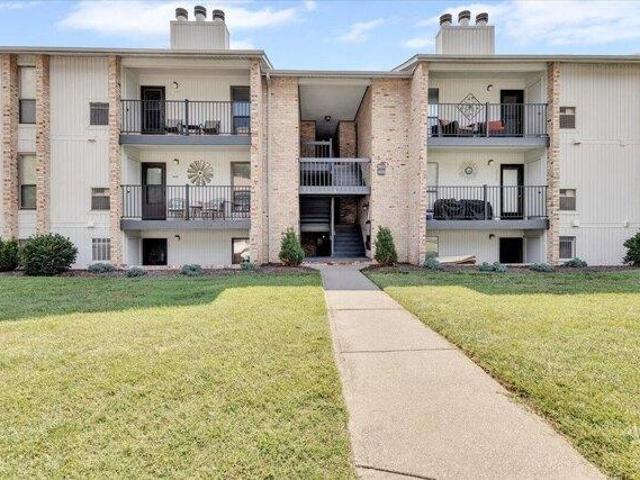 Condo for sale in Roanoke
