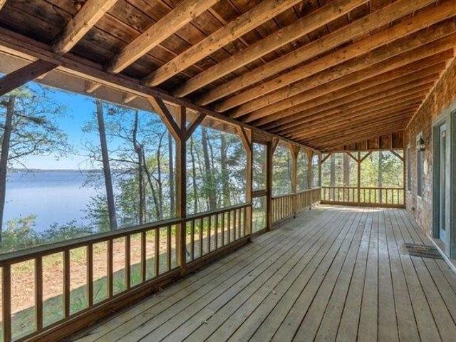 House for sale in Rochester, Massachusetts