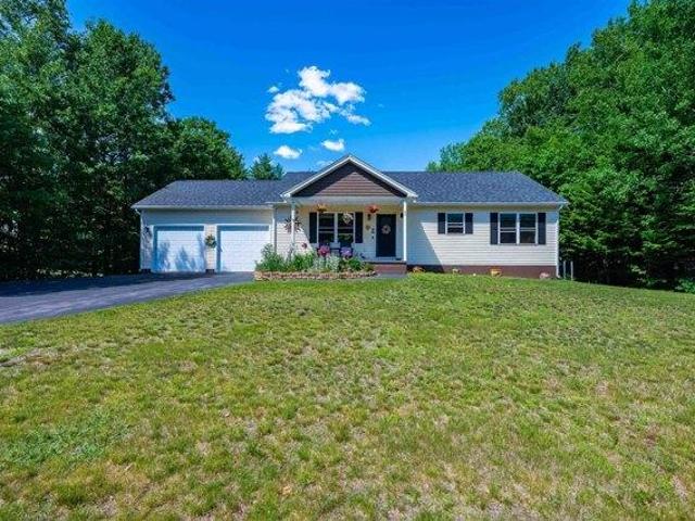 House for sale in New Hampshire