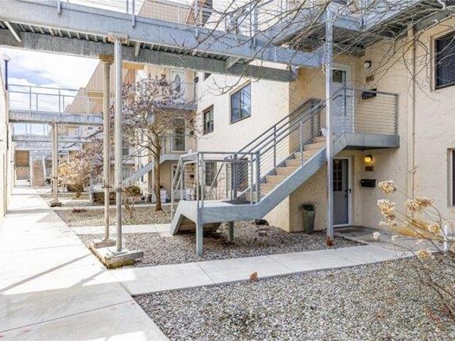 Condo for sale in New York