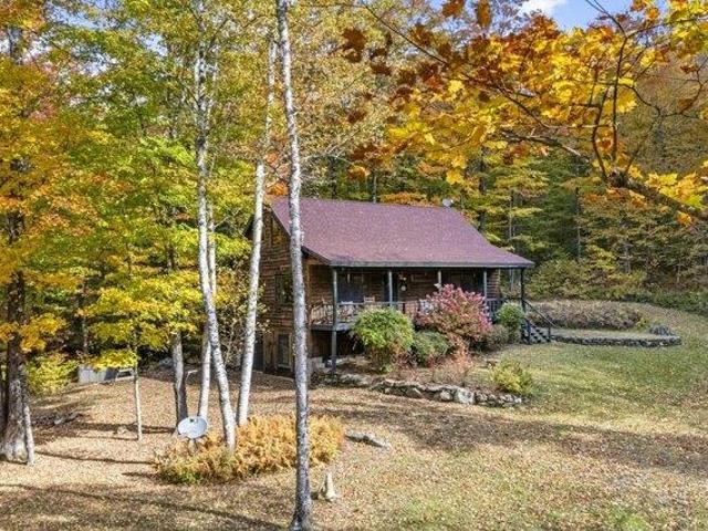 House for sale in Rochester, Windsor County