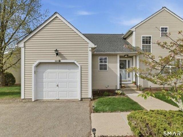 House for sale in Rocky Hill, Connecticut