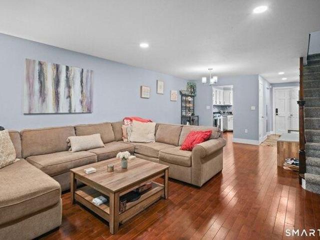 House for sale in Rocky Hill, Connecticut
