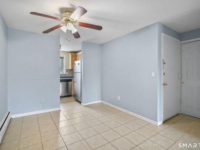 Condo for sale in Rocky Hill, Connecticut
