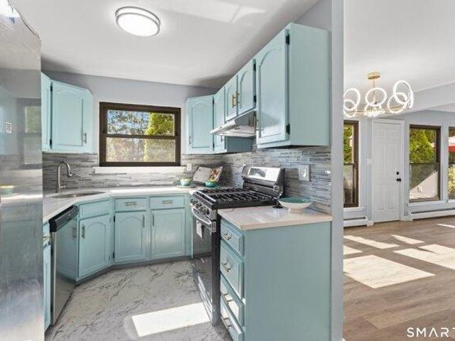 House for sale in Rocky Hill, Connecticut