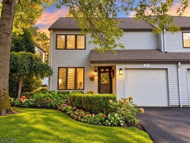 Condo for sale in StoneGate, Roseland