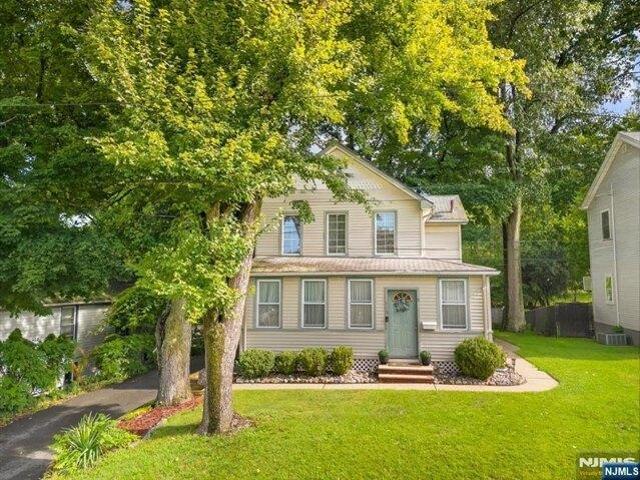 House for sale in Roseland, Essex County