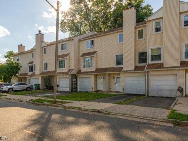 House for sale in Roselle, New Jersey
