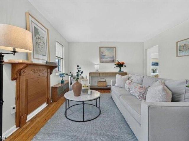 Condo for sale in Roselle Park, New Jersey