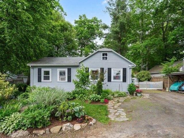 House for sale in Rutland, Massachusetts