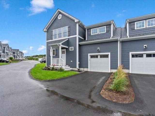 Condo for sale in Cataumet, Massachusetts