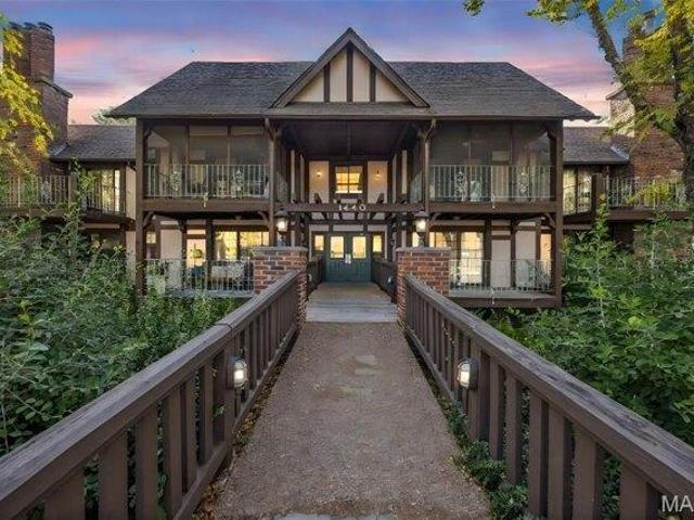 Condo for sale in Saint Charles, Missouri