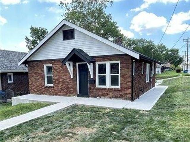House for sale in Saint John, Missouri