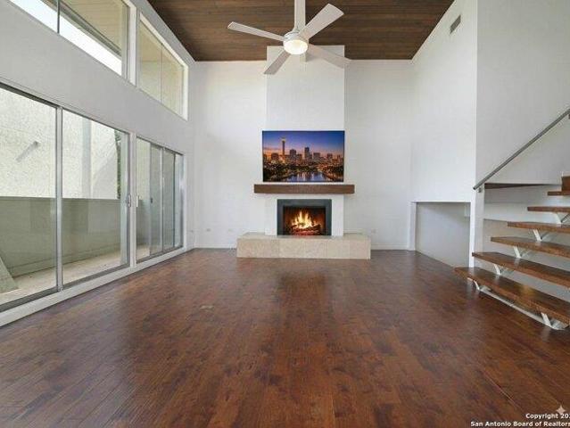 Condo for sale in Leesville, Texas