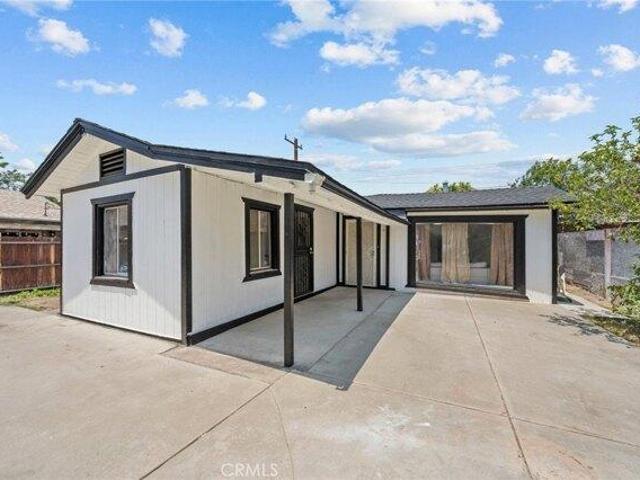 House for sale in Highland, California