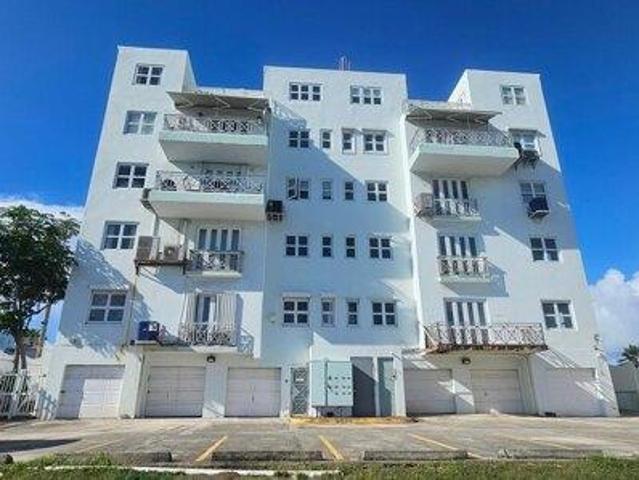 Condo for sale in San Juan