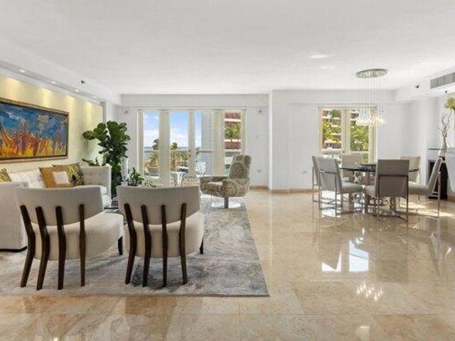 Condo for sale in San Juan