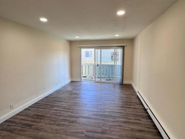 Condo for rent in Broadmoor, San Leandro