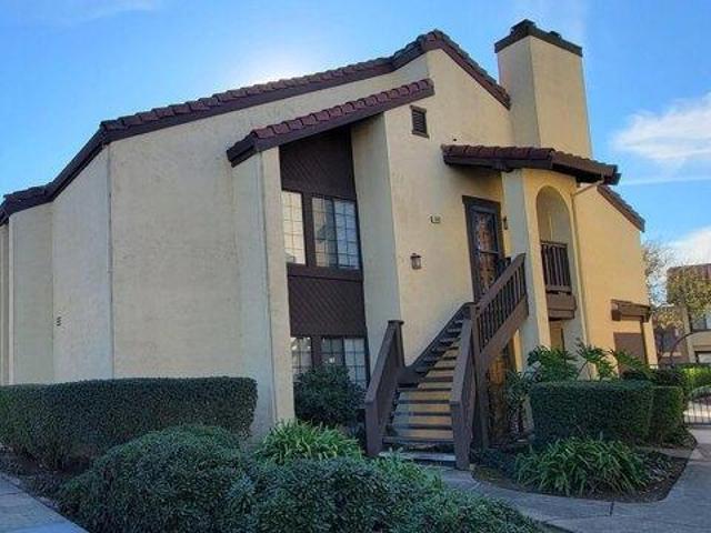 Condo for sale in San Leandro, California