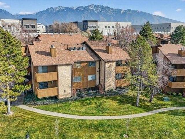 Condo for sale in Sandy, Utah