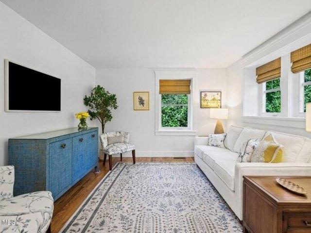 House for sale in Saratoga, New York