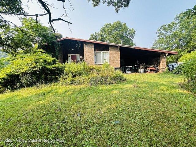 House for sale in Bloomington, New York