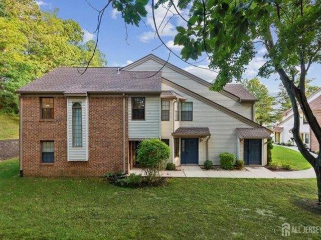 Condo for sale in Sayreville, New Jersey