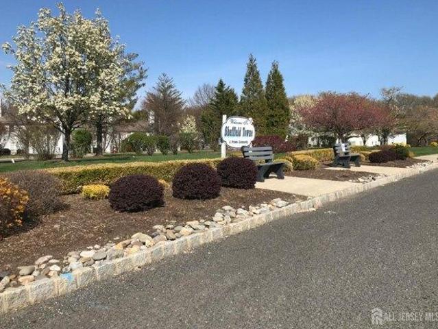 House for sale in Sayreville, New Jersey