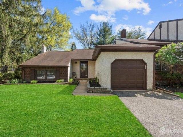 Condo for sale in Sayreville, New Jersey
