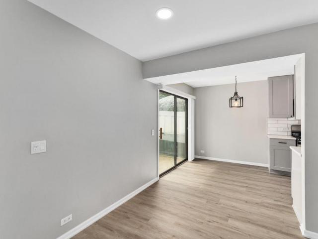 Townhouse for rent in Schaumburg