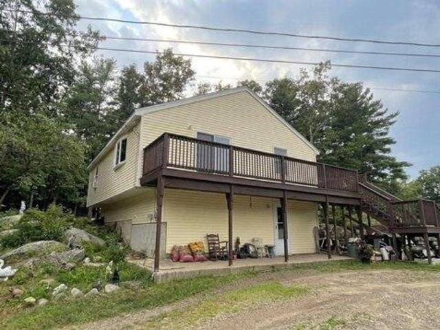 House for sale in Seabrook, Rockingham County