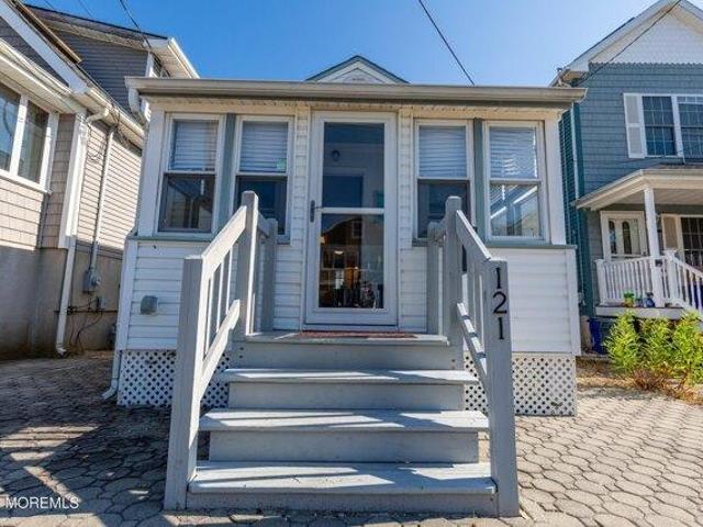 House for sale in Seaside Park, New Jersey