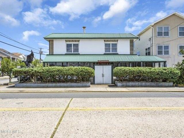 House for sale in Seaside Park, New Jersey