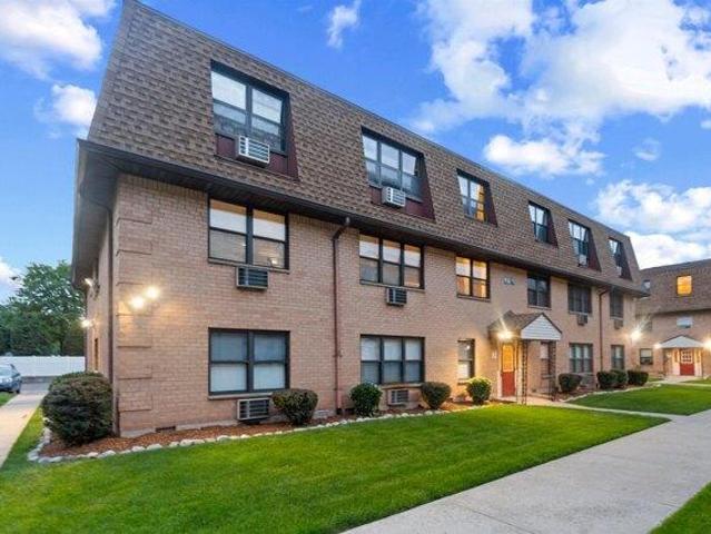 Condo for sale in Hudson, New Jersey