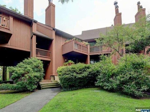 House for sale in Hudson, New Jersey