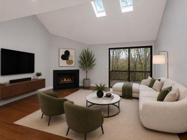 House for sale in Hudson, New Jersey