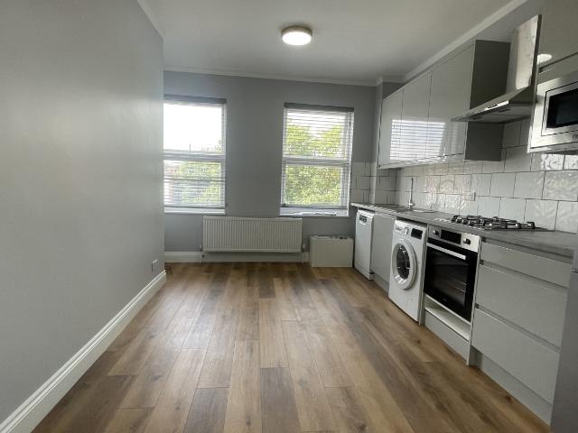 Apartment for rent in Palmers Green, Greater London