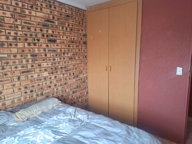 Property for sale in Mohlakeng, Gauteng