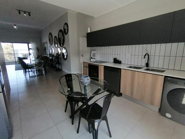 Apartment for rent in Mulbarton, Johannesburg