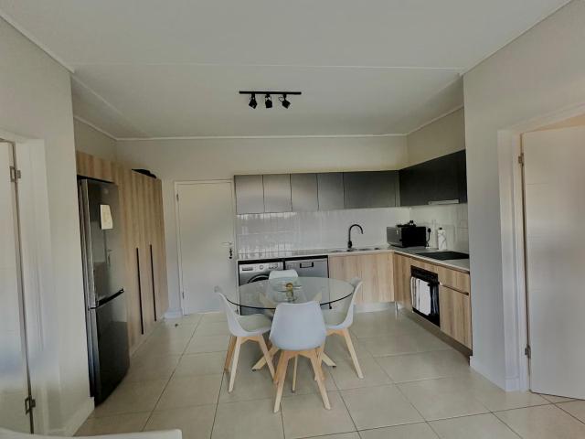 Apartment for rent in Mulbarton, Johannesburg
