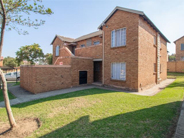 Property for rent in Nooitgedacht, Gauteng