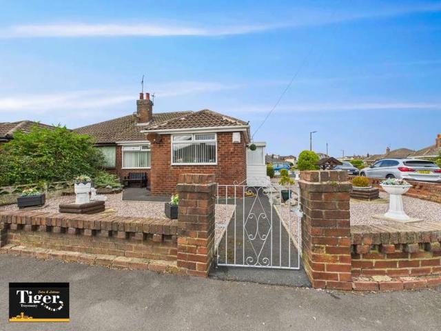 Farm for rent in Cabus, Lancashire