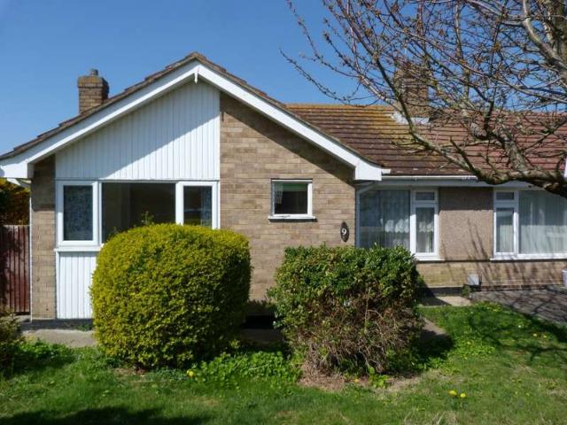 Farm for sale in Bromstone, Acol