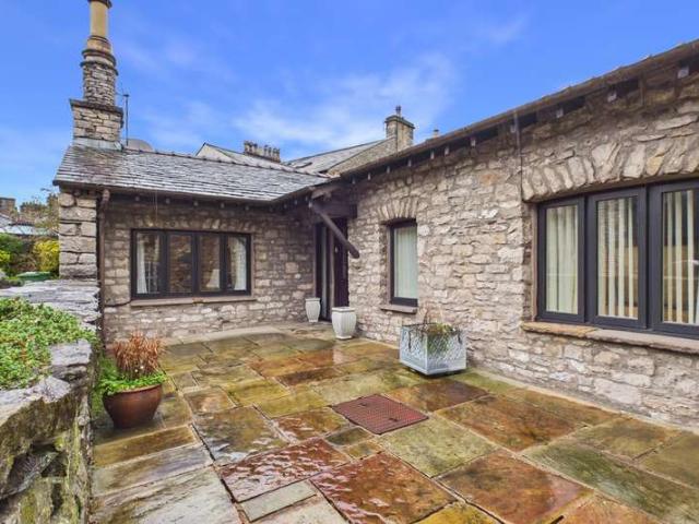 Farm for sale in Flookburgh