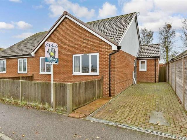 Farm for sale in Leysdown-on-Sea, Swale