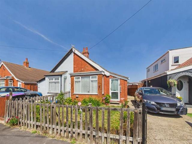 Farm for sale in Mablethorpe and Sutton, Belleau